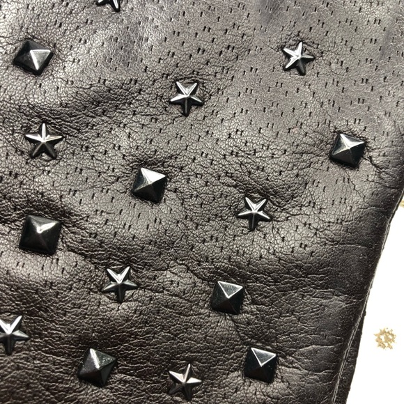 Gloves - Picture 4 of 4